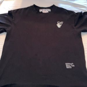 OFF WHITE ARROW T-SHIRT BLACK AND WHITE SIZE XS GUC